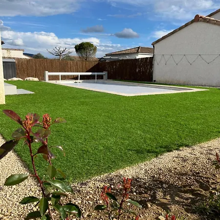 Les Photinias Villa